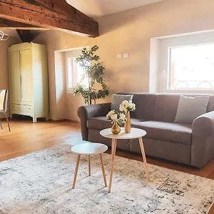 https://ponte-pietra-luxury-home.hotelinveneto.com